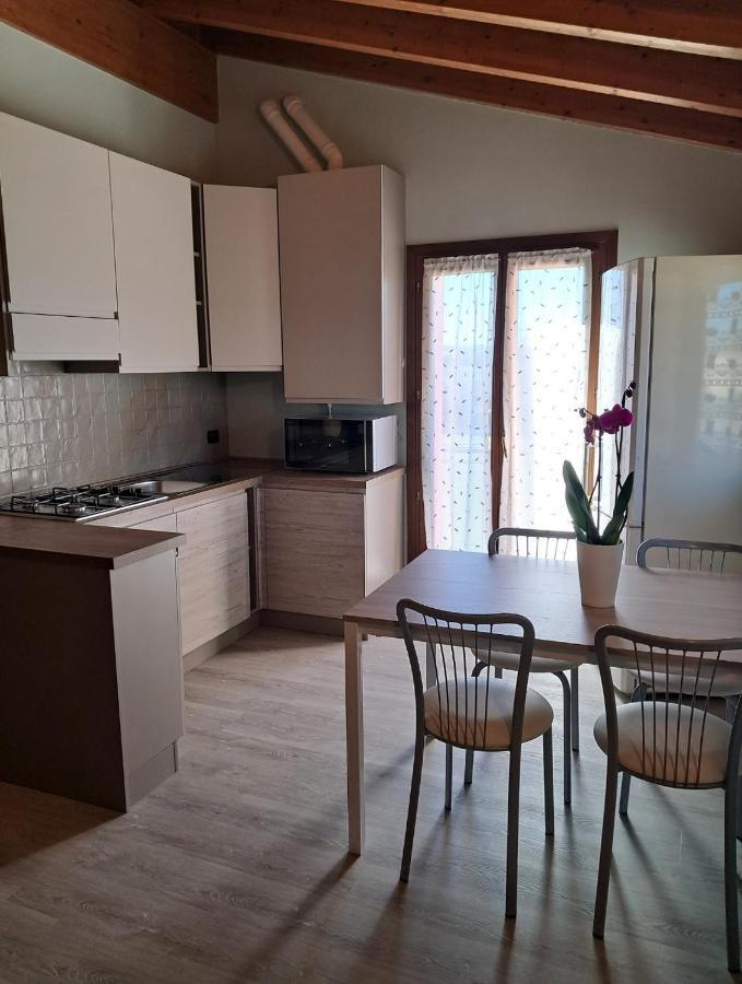 La Casa Di Mery Desenzano del Garda Eksteriør billede