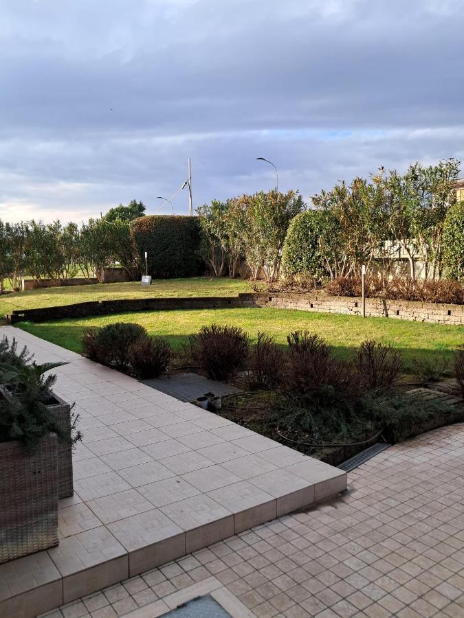 La Casa Di Mery Desenzano del Garda Eksteriør billede